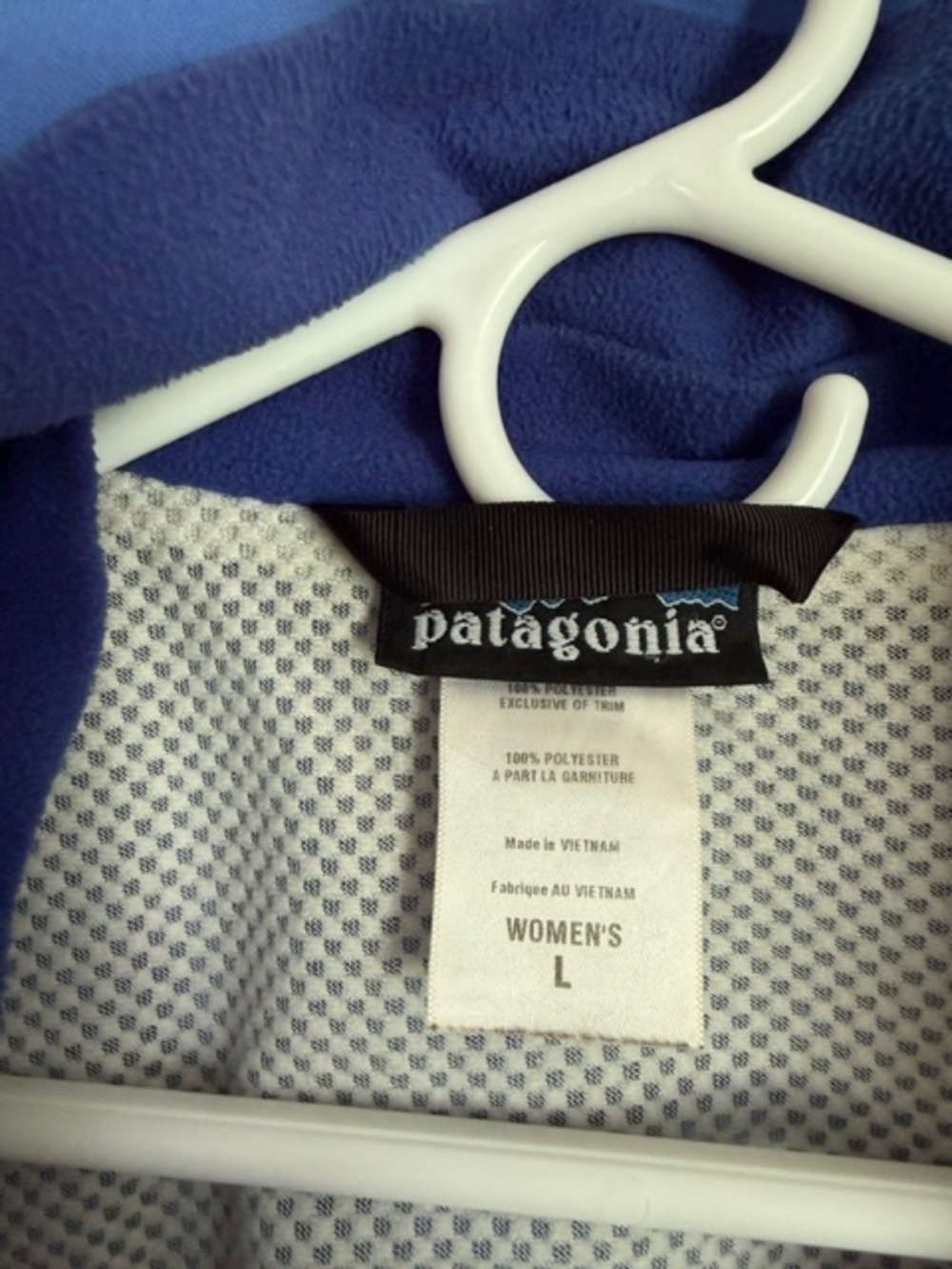 Patagonia ski jacket, flattering with princess seams, two-tone blue, size W Lg